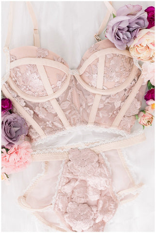 Buy Bikini  Hot Pink Bridal Non Padded Lingerie Set By Estonished